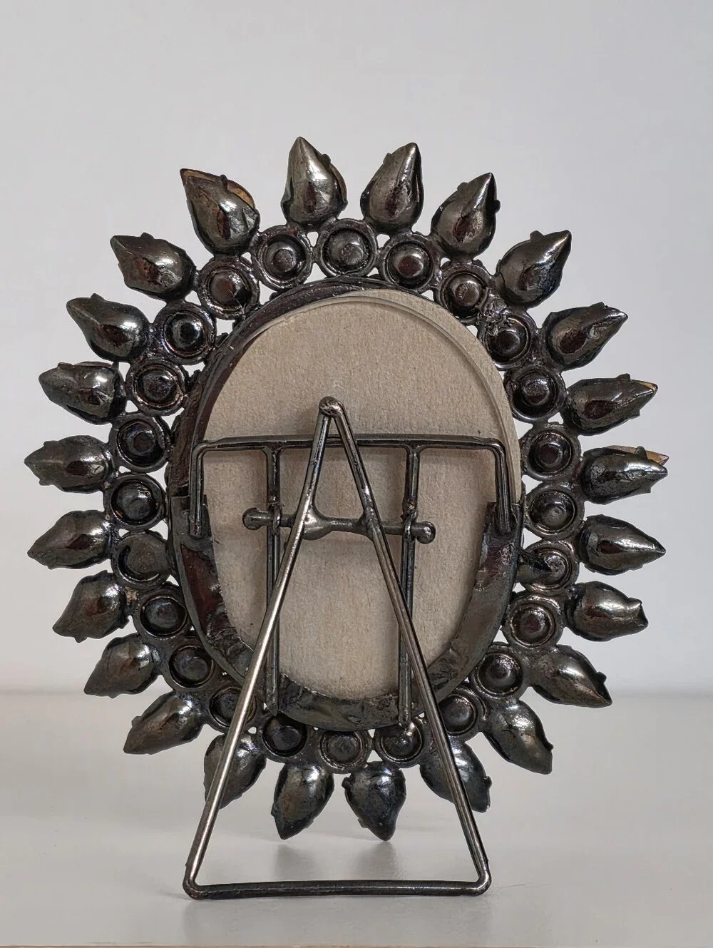 Papyrus Dual-Layer Jeweled Tabletop Frame